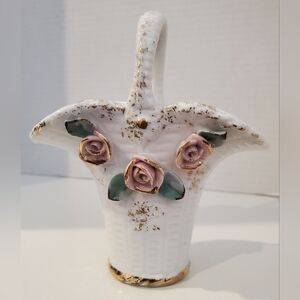 Rose Vase With Gold Trim 5 Inches Tall
